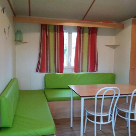 Camping Le Pont D'Allagnon Lempdes sur Allagnon エクステリア 写真