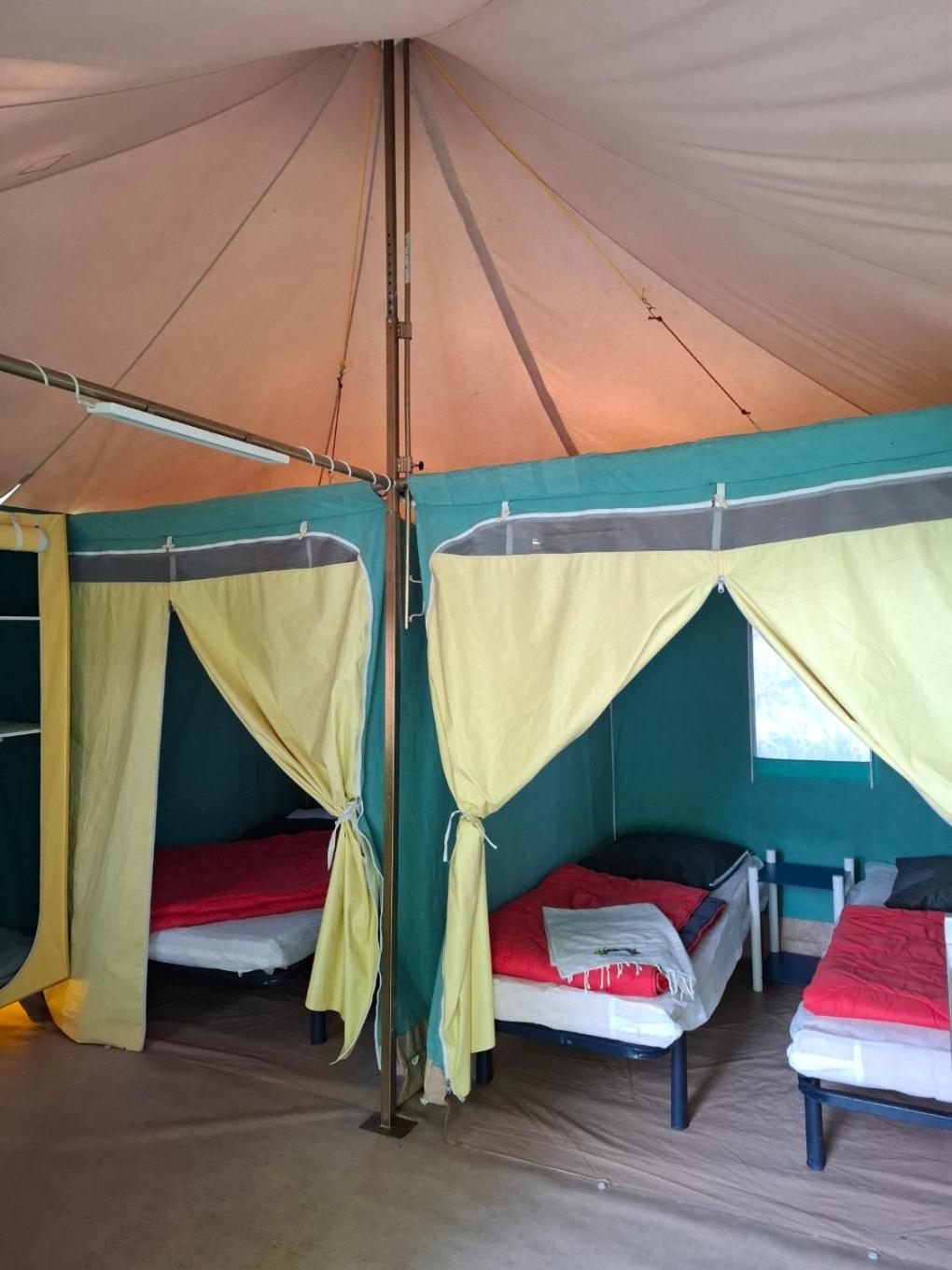 Camping Le Pont D'Allagnon Lempdes sur Allagnon エクステリア 写真
