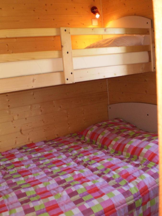 Camping Le Pont D'Allagnon Lempdes sur Allagnon エクステリア 写真